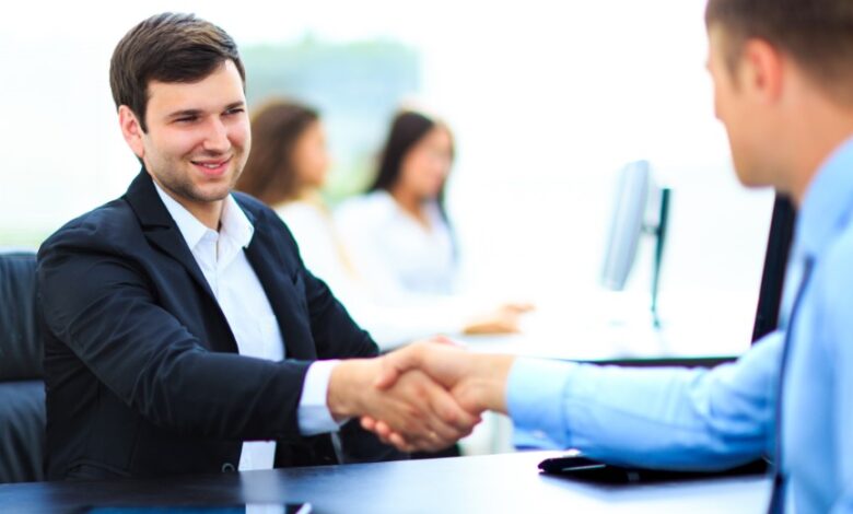 عوامل يجب مراعاتها عند اختيار مركز الكول سنتر الذي يناسب أعمالك