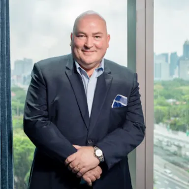 تيموثي ويتوكي مؤسس Omada One ..رحلة في صناعة التعهيد بدأها من الفلبين قبل 15 عامًا