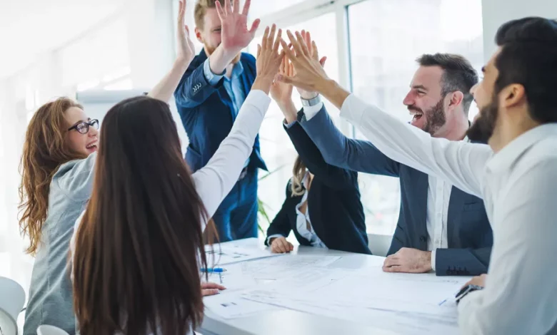 طريقة الاحتفال بعيد الفطر في العمل