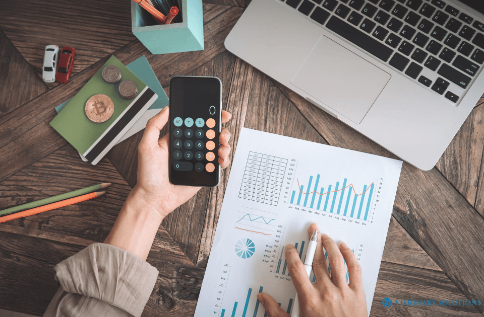 منها الموقع واللغات والأجور ..11 عامل يؤثر علي تكلفة إنشاء مركز اتصال