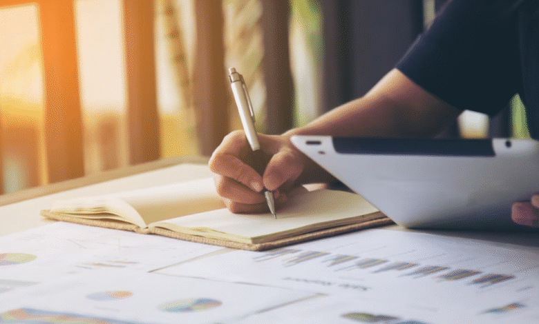 نشرة الأحد 28 سبتمبر2025.. هل تحتاج صناعة خدمة العملاء بمصر لمقررات في مناهج المدراس والجامعات ؟