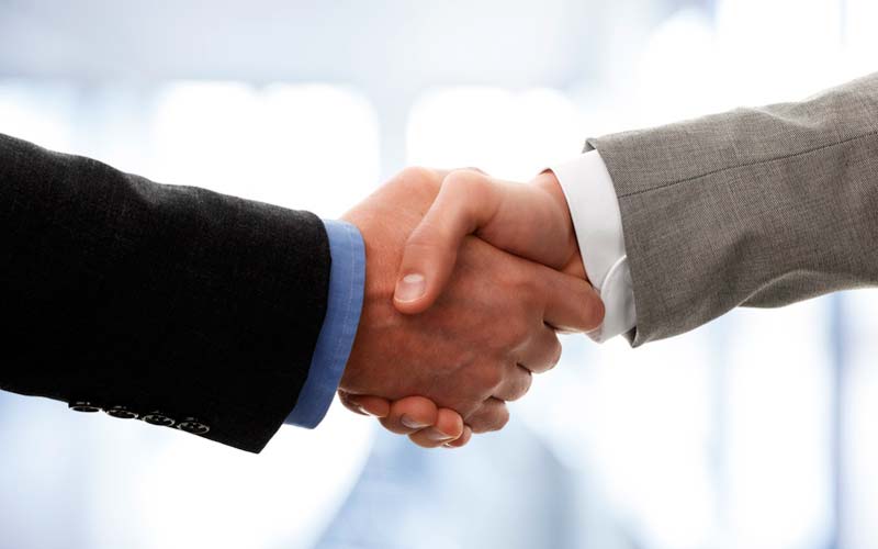 كيف تصنع الشركات ثقة العملاء في بيئة رقمية معقدة؟