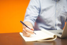 استراتيجيات فعالة لرفع كفاءة العمل بعد المكالمة بدون الذكاء الاصطناعي