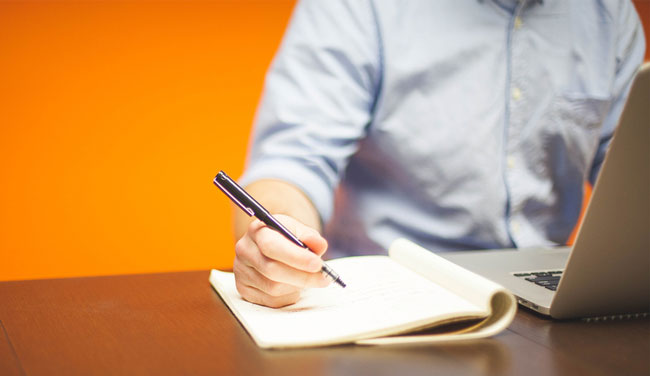 استراتيجيات فعالة لرفع كفاءة العمل بعد المكالمة بدون الذكاء الاصطناعي