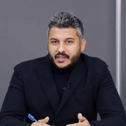 أحمد جمال الدين المدير الإقليمي لشركة ترانسكوم